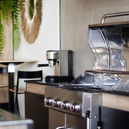Bouganville House - Elegant & Peaceful Getaway